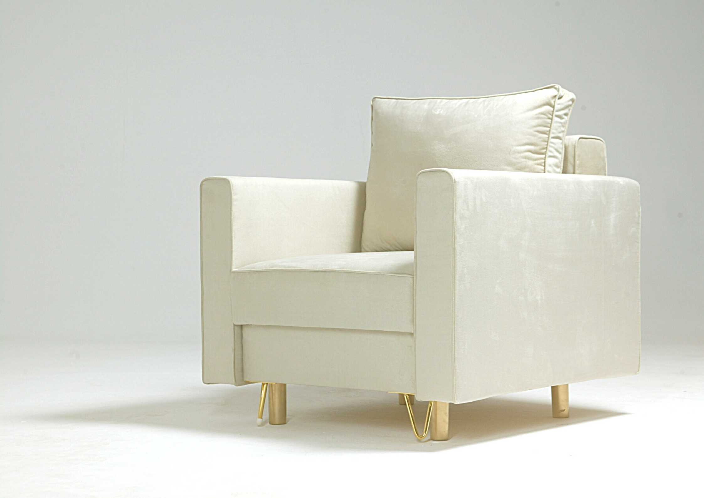 Fotel na złotych nogach DES